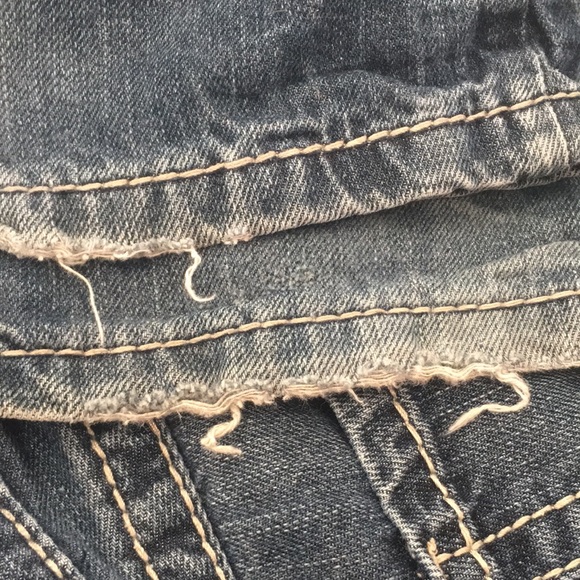 Men's GUESS Jeans - Straight Leg Denim, Size 30 x 32, Excellent Condition! - Picture 10 of 11